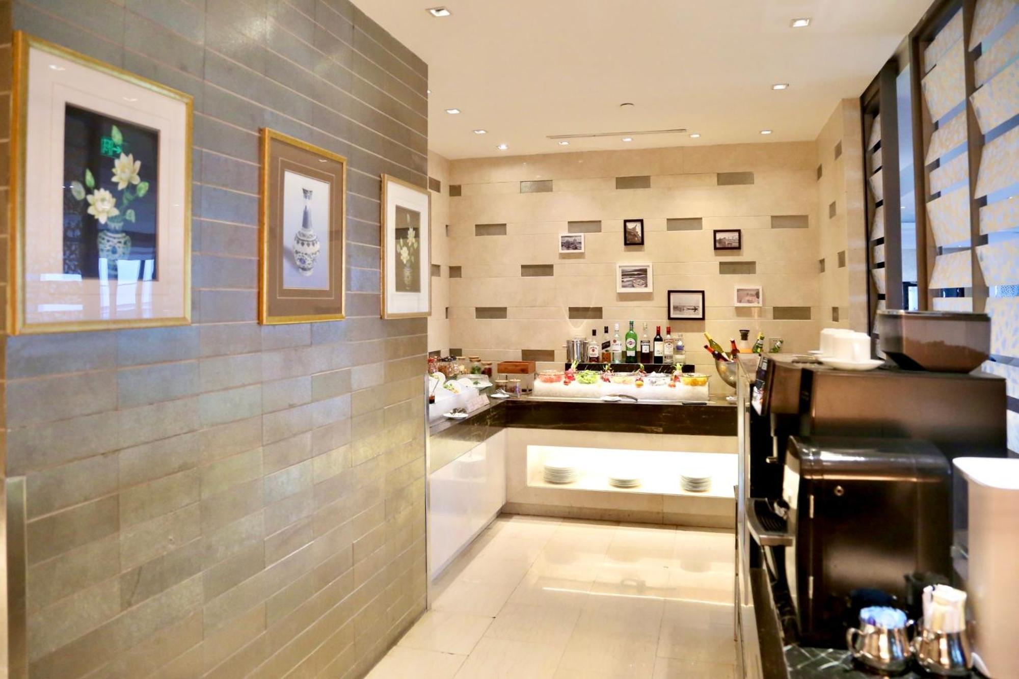 Intercontinental Jinan City Center By Ihg Exterior foto